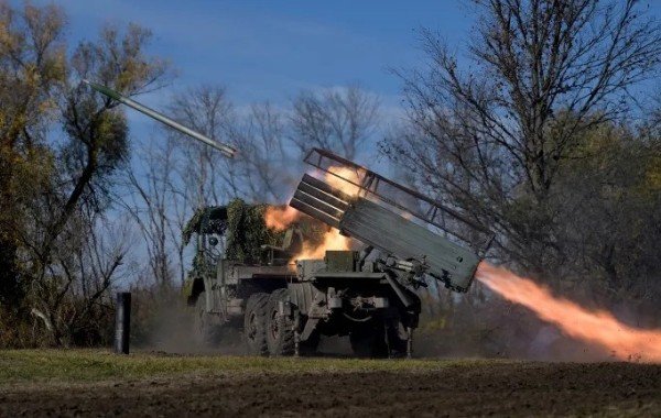 ВС РФ широко продвигаются в зоне СВО на нескольких направлениях: карты боевых действий на 06.07.2026