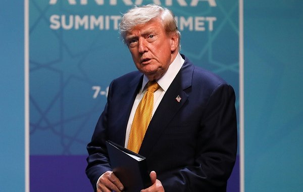 Песков оценил заявление Трампа о закрытии неба над Украиной