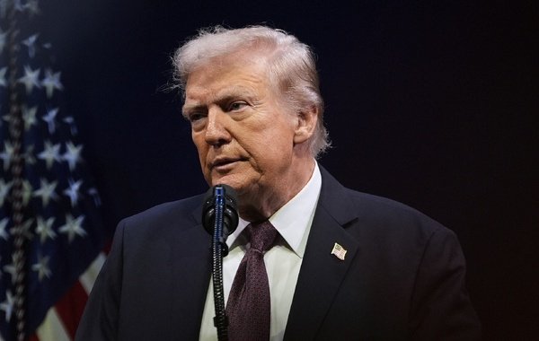 Трамп потребовал разбомбить Иран в случае своего убийства