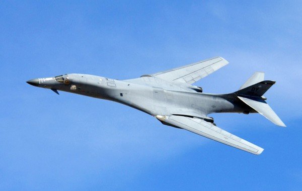 США впервые после возобновления ударов по Ирану применили бомбардировщик B-1
