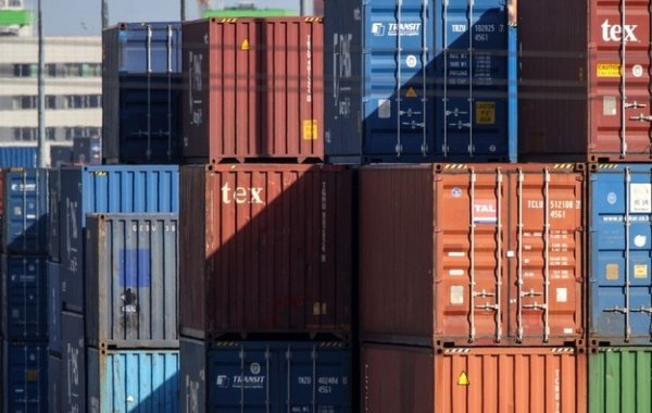 США установили пошлину в 12,5% на импорт товаров из России