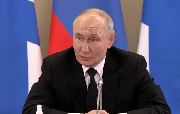 Владимир Путин спрогнозировал потерю Украиной западных регионов