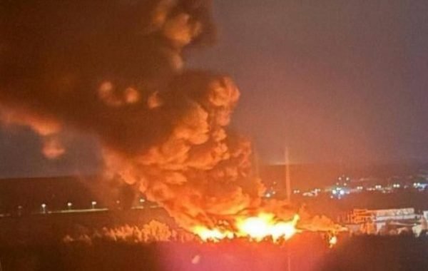 Ночные взрывы прогремели в Киеве в ночь на 08.07.2026: столицу Украины охватили пожары, свежие подробности