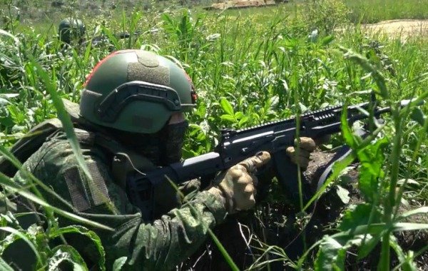 ВС РФ мощно прорываются к Алексеево-Дружковке на Константиновском фронте: новая сводка СВО от Юрия Подоляки по данным на 27 июля