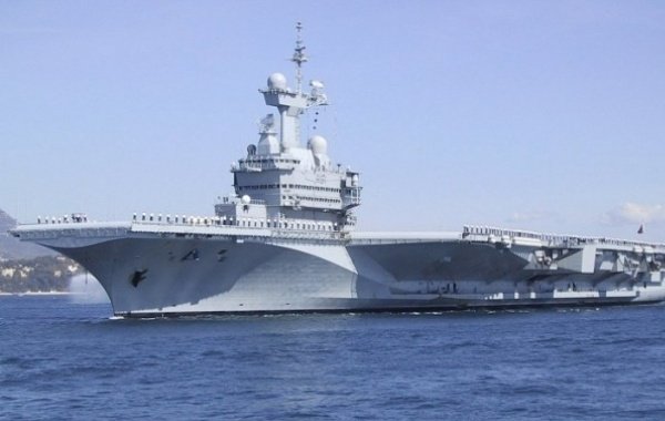 Авианосцы Франции вели разведку и сбор данных для Украины
