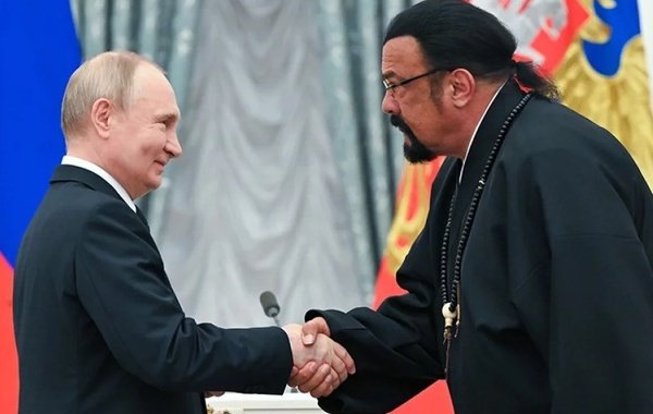 Стивен Сигал назвал Владимира Путина величайшим мировым лидером