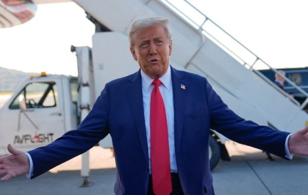 Дональд Трамп отметил Венесуэлу на карте как 51-й штат США