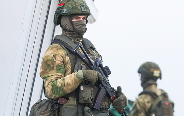 Белоруссия начала формировать десантную бригаду у границы с Украиной