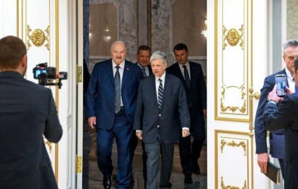 Спецпосланник США на встрече с Лукашенко назвал лидеров ЕС "кучкой трусов"