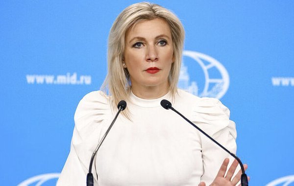 Захарова: РФ помнит, что Армения не осадила Зеленского при угрозах параду Победы