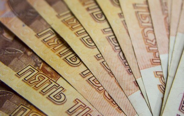 Названы регионы РФ с наибольшим ростом средней зарплаты с начала 2026 года