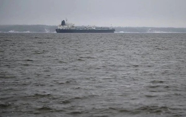 Британские ВМС сопроводили проход российских судов через Ла-Манш
