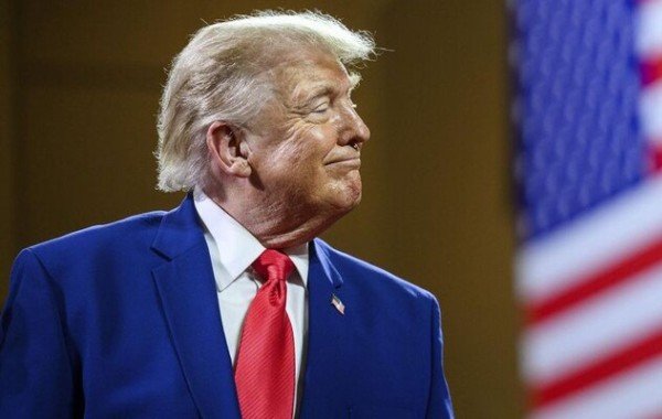 Трамп о сделке с Украиной: США могут прийти и забрать всё, что захотят