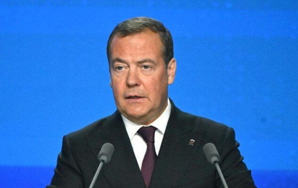 Медведев заявил о разочаровании в бывших партнёрах России