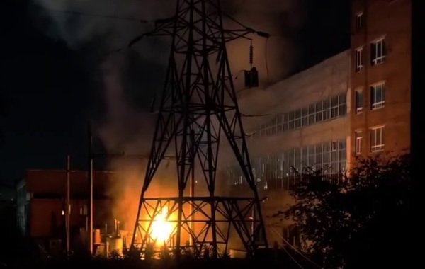 Жители Екатеринбурга сообщили о громком взрыве и яркой вспышке: стали известны первые подробности на 24.09.2026