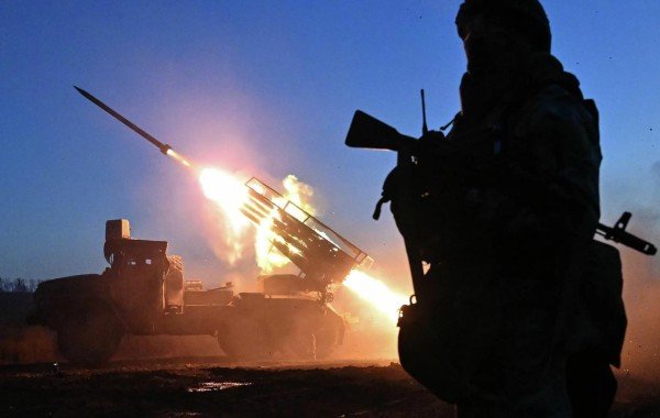 ВС России продолжают тяжёлые боестолкновения на Ореховском направлении: новая сводка СВО от Юрия Подоляки по данным на 20 сентября