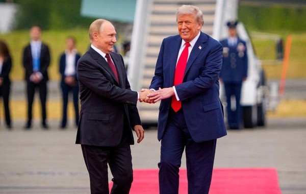 Трамп заявил, что его телефонный разговор с Путиным уже подготовлен