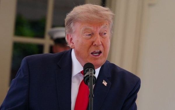 Трамп проигнорировал вопросы о критике топливного соглашения Зеленским