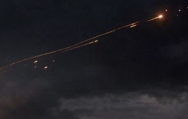 Жители Воронежа сообщили о серии мощных взрывов над городом в ночь на 14 октября: обнародованы первые подробности