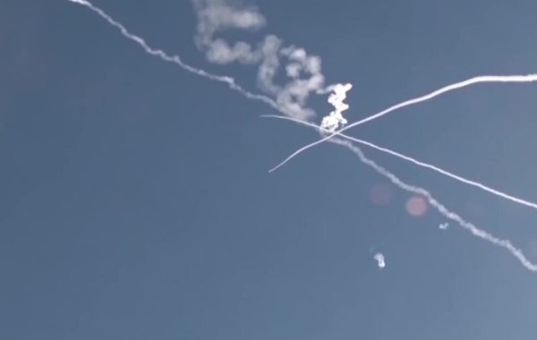 Жители Подмосковья сообщили о сильных взрывах на фоне атаки БПЛА: свежие данные на сегодняшний день, 14.10.2026