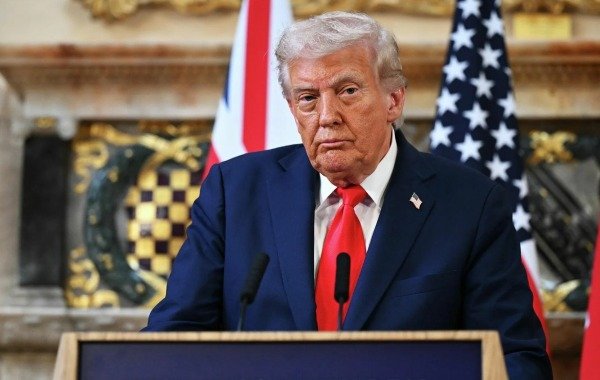 Трамп назвал отказ от санкций условием освобождения Хаббарда в России