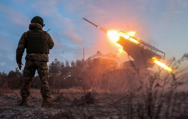 ВС РФ за сутки вновь продвинулись на территории Донбасса: свежие карты боевых действий на 28.10.2026
