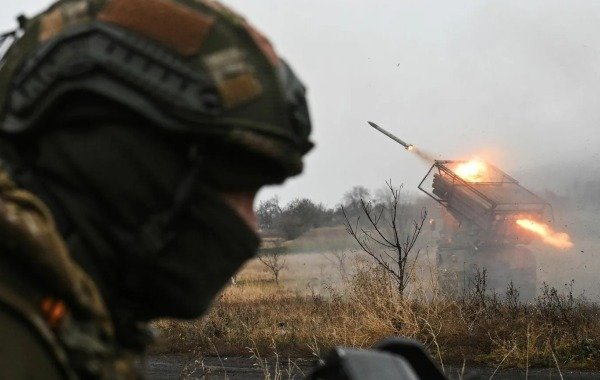 Свежая сводка Юрия Подоляки на 17.10.2026: ВС РФ развивают широкое наступление на территории Донбасса