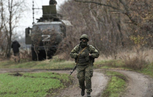 Последняя сводка СВО от Юрия Подоляки на сегодняшний день, 25.10.2026: ВС РФ с тяжёлыми боями продвигаются в Запорожской области